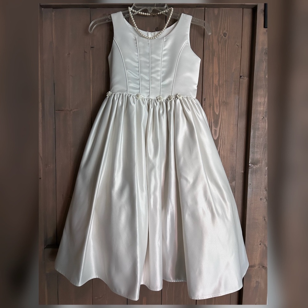 🕊️TIP TOP Kids • Ivory Satin Dress